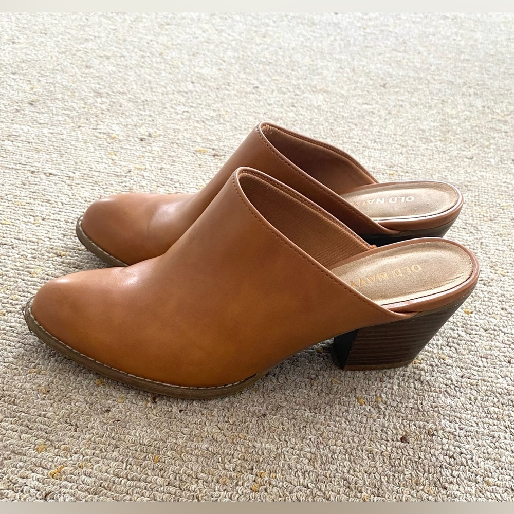 Old Navy Slip-on Mules